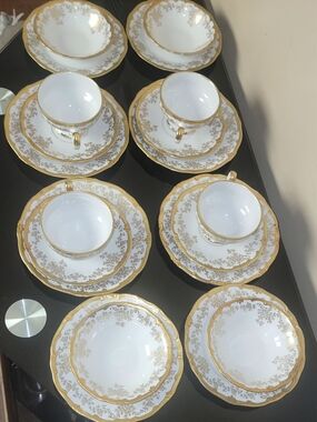 VINTAGE WEIMAR White and Gold Porcelain Teacup and Saucer Set 20 PIECES